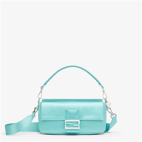 baguette bags fendi baguette tiffany and co sarah jessica parker carrie bradshaw sex and the