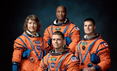 Nasa Announces Crew For Artemis 2 Mission Spacenews