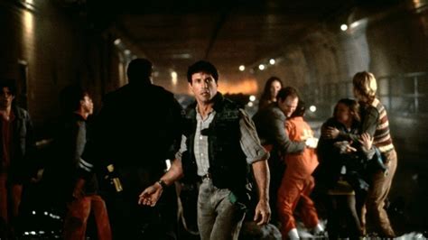 Daylight 1996 Sylvester Stallone And Viggo Mortensen Action Disaster