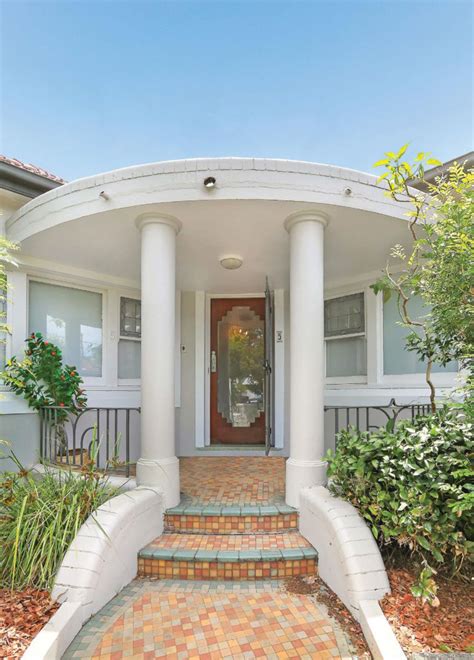 One Of A Kind Art Deco House In Mascot Sells For 135000 Over The