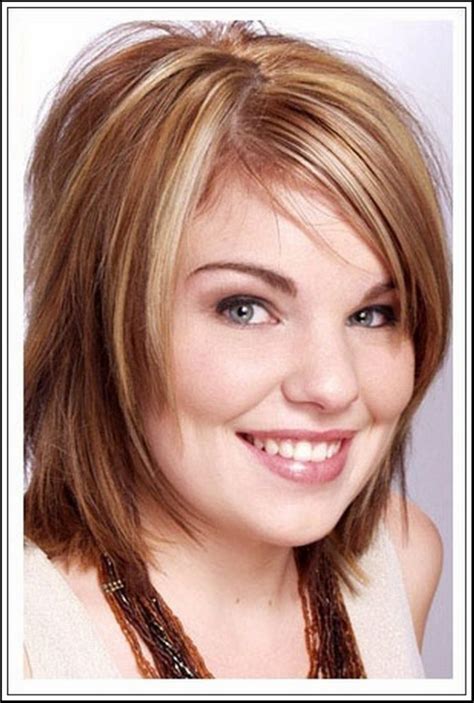 Best Short Hairstyles For Plus Women Plus Size Hairstyles Double Chin