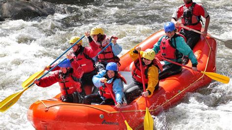 Whitewater Rafting The Best White Water And Paddling In New York