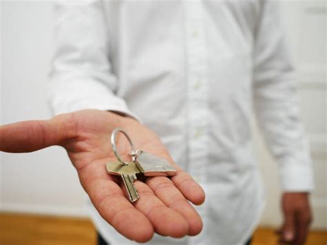 Why You Should Change Your Locks When Moving Into A New Place