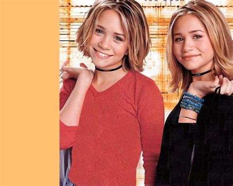 Mary Kate And Ashley Olsen Twins Short Layered Hair Olsen Twins