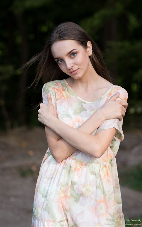 Photo Of Vika A 17 Year Old Brunette Girl Photographed By Serhiy