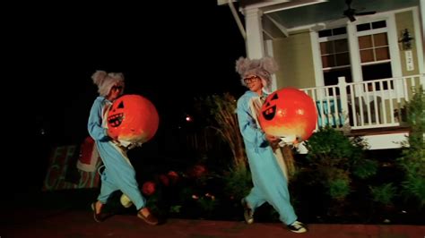 How To Celebrate Mischief Night With Halloween Pranks Youtube
