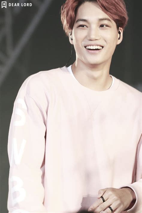 Your smile lights up my heart. He has the most beautiful smile♡ #Jongin | ﾟ♥｡･*.♡☆ KAI ...