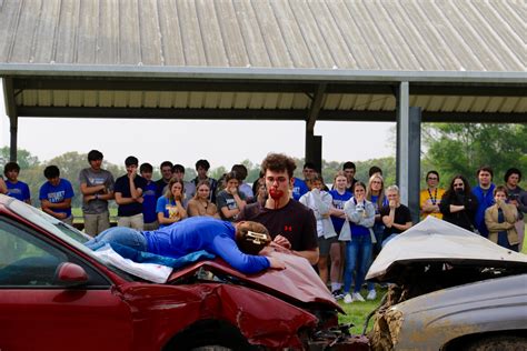 Photo Gallery Mock Crash At Hathaway High School American Press