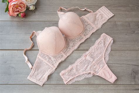 5 Ways To Extend The Life Of Your Favorite Bra Blog