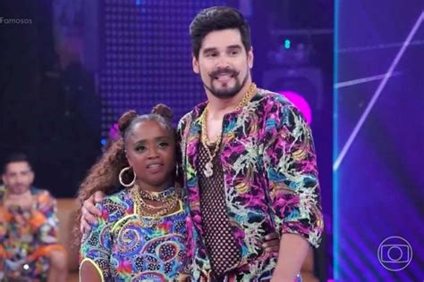Daiane dos Santos causa revolução com funk no Dança dos Famosos Veja