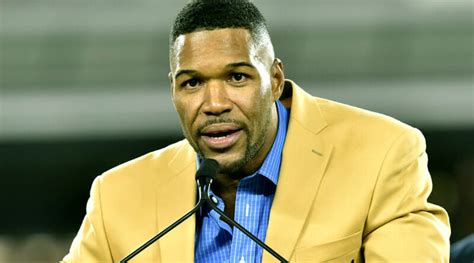 Is Michael Strahan Married His Bio Age Wife Kids And Net Worth