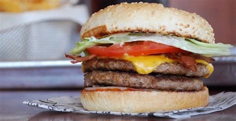 Top fast food chains in canada. Another popular fast food chain is changing their burgers ...