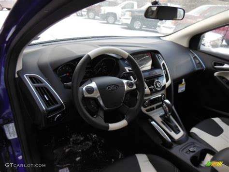 2013 ford focus focus st recaro seats. Arctic White Interior 2013 Ford Focus Titanium Hatchback ...