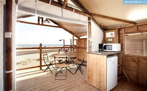Situated in taynuilt, this beach cabin is 0.2 mi (0.3 km) from loch awe and within 12 mi (20 km) of loch visions and kilmeford church. Luxury Beach Cabins in Spain