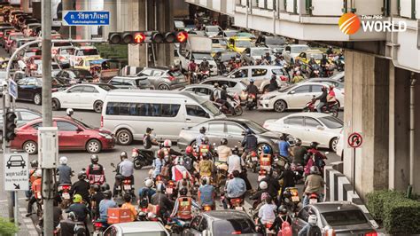 Dicing With Death Thai Motorists Continue To Play With Their Lives On The Roads Thai Pbs