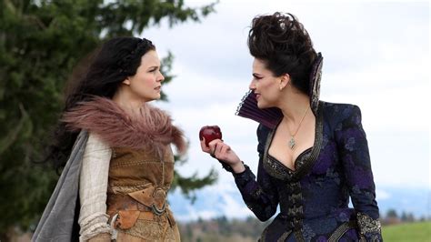 5 Reasons Why Snow White And The Evil Queen Will Never Get Along Once
