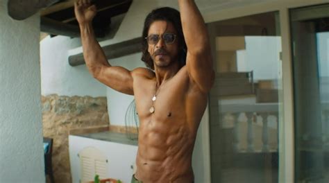 Shah Rukh Khan S Chiselled Abs And Ripped Physique At For Pathaan