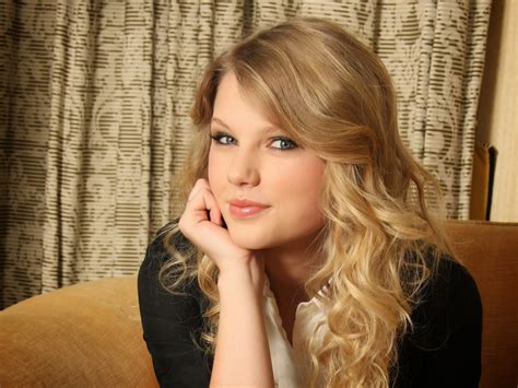 Hd Wallpapers Taylor Swift Most Beautiful Singer And Lady