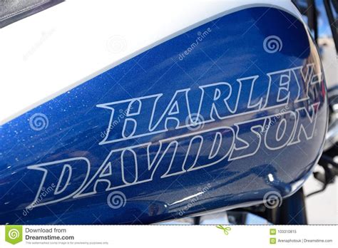 It is available in only 1 variant and 4 colours. Harley Davidson Petrol Tank. Editorial Image - Image of ...