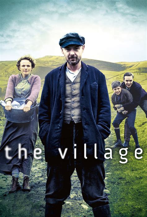 Phoebe dynevor is following in her famous mother's footsteps. The Village | Serie | TV-serier.nu