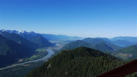 Both puppies have multiple field placements already. OC Dog Mountain, Hope, B.C looking west down Fraser River 4000X2248 : pics