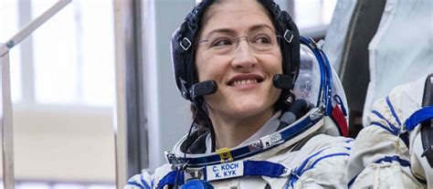 Two Female Astronauts Take A Giant Leap In Space Exhale Lifestyle