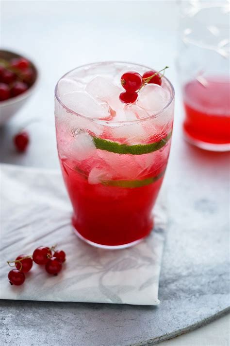 Red Currant Frozen Cocktail Recipe — Eatwell101