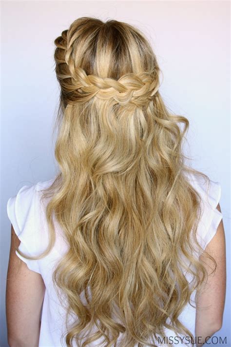 Creating something magical with your long hair that you consider boring. Half Up French Braid Crown | MISSY SUE