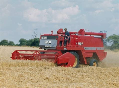 Pin by Niels Dybro on combine | Combine harvester, Old 