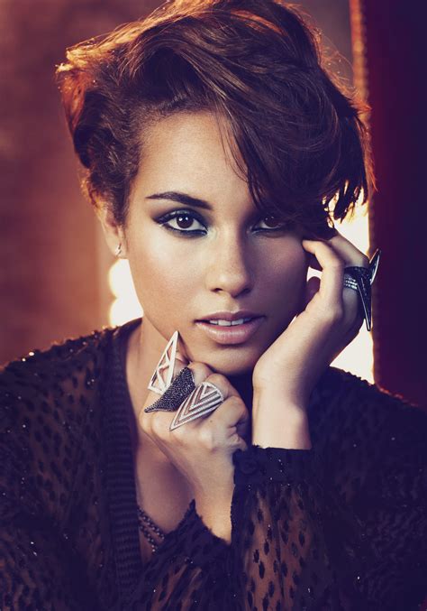 Passionate about my work, in love with my family and dedicated to spreading light. Alicia Keys Wallpapers HD Download