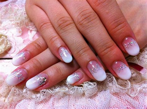 Ombre oval nails | Oval nails designs, Oval nails ... Looking for the best oval acrylic nail design ideas?