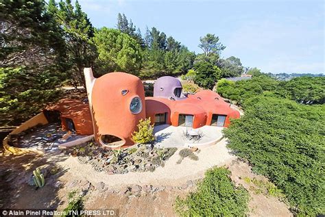 Flintstones House In San Francisco Sells For 28m Daily Mail Online
