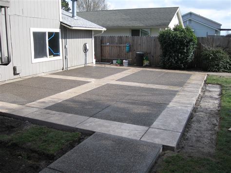 Lot's of pics, and good instruction that can be 'coates design' in seattle has this diy paver patio flooring idea for us. Creating Patios, Driveways, & Pathways | Pacific Brothers ...