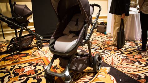 4moms Shows Off Tech Packed Moxi Stroller At Ces 2017 Cnet