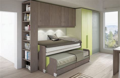 Potrai dormire su camere da letto moderne in offerta acquistate da zenzero shop, con il vantaggio di avere una camera da letto di armadio a ponte a 6 ante battenti bianco opaco e grigio. Letto scorrevole PW11 - Marzorati Camerette
