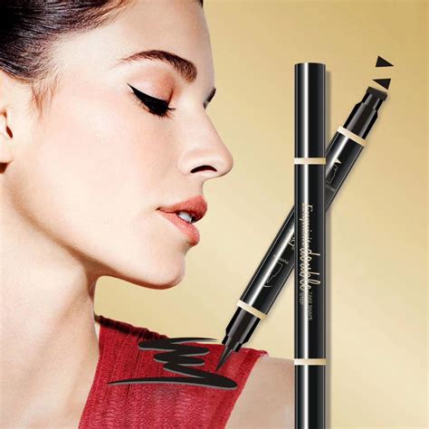 3 Pcs Winged Eyeliner Stamp With Eyeliner Pen Dual Ends Liquid Wing
