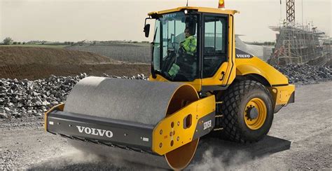 New Sd75b And Sd115b Compactors Roll With The Punches Volvo