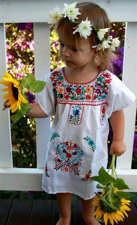 pin de colorik chiapas en mexican style vestidos mexicanos para niña vestidos bordados para