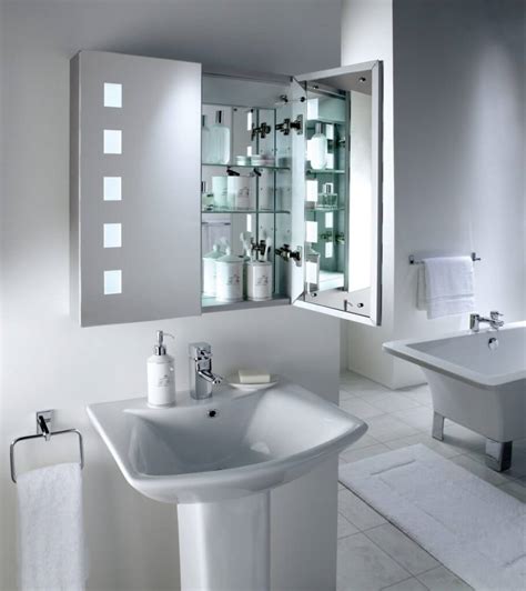 Bathroom mirrors, large or small, can add style, practicality & storage to your room. 27+ Best Bathroom Mirror Ideas for Every Style - Sorting ...
