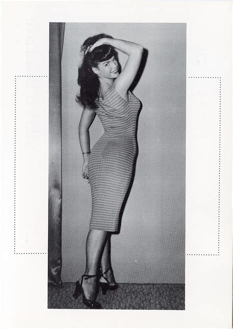 Lot Vintage Pin Up Postcard Model BETTIE PAGE