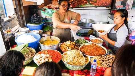 Street Food Tour Of Bali Insanely Delicious Indonesian Food In Bali