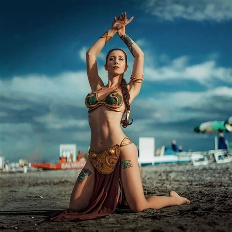 Slave Leia By Lucilla Dry Martini Story Viewer