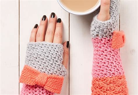 Crochet Wrist Warmers Pattern Gathered