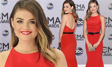 Lucy Hale Shows Off Her Naked Backside At The CMAs Daily Mail Online