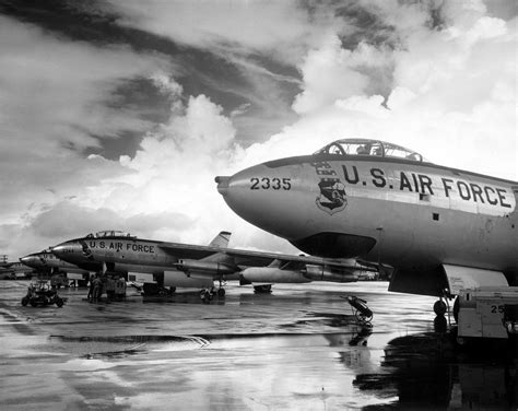 B 47 Stratojets Excellent Bandw Photo Strategic Air Command Aircraft