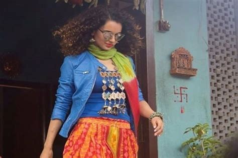Kangana Ranaut Reaches Police Station For Statement In Farmers Protest
