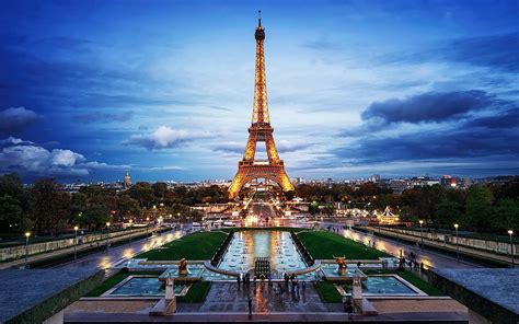The view across the bridge viewing the seine and eiffel tower is amazing. 14 Favourite Facts About The Eiffel Tower