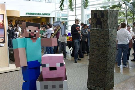 The Most Amazing Minecraft Costumes Youll Ever See