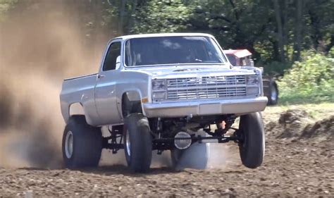 Dirt Drag Trucks In Michigan Who Says Off Roading Has To