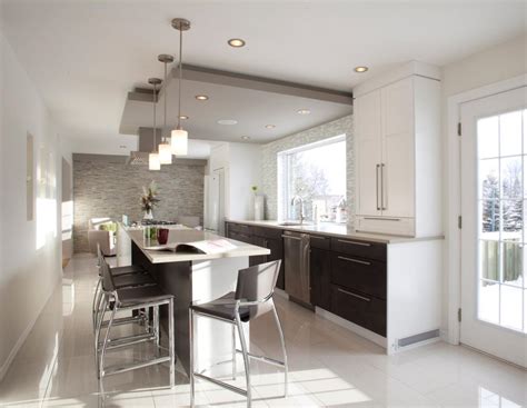 You can still pack a punch in your most petite spaces. Kitchen Design Gallery | Triangle Kitchen